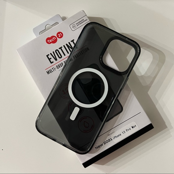 Tech21 Evo Tint Case with MagSafe for iPhone 13 Pro Max - Picture 3 of 3